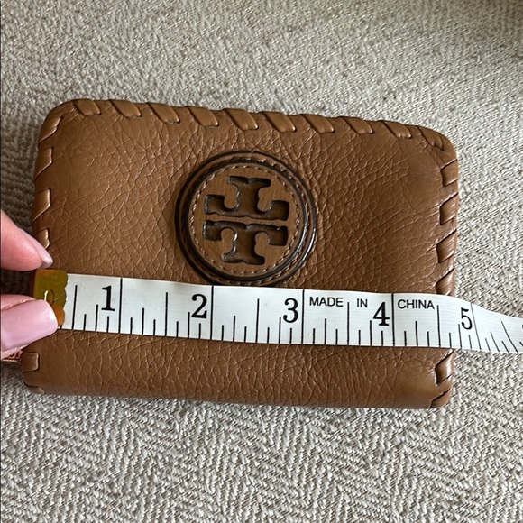 Tory Burch McGraw Mini Brown Wallet - Picture 7 of 9